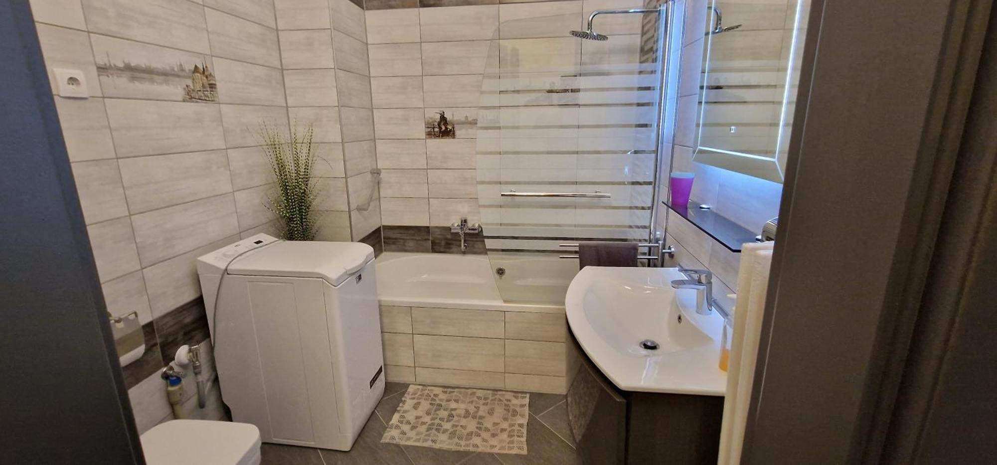 Extra Sok Szobas Apartman Budapest Kozpontjaban Apartment Luaran gambar